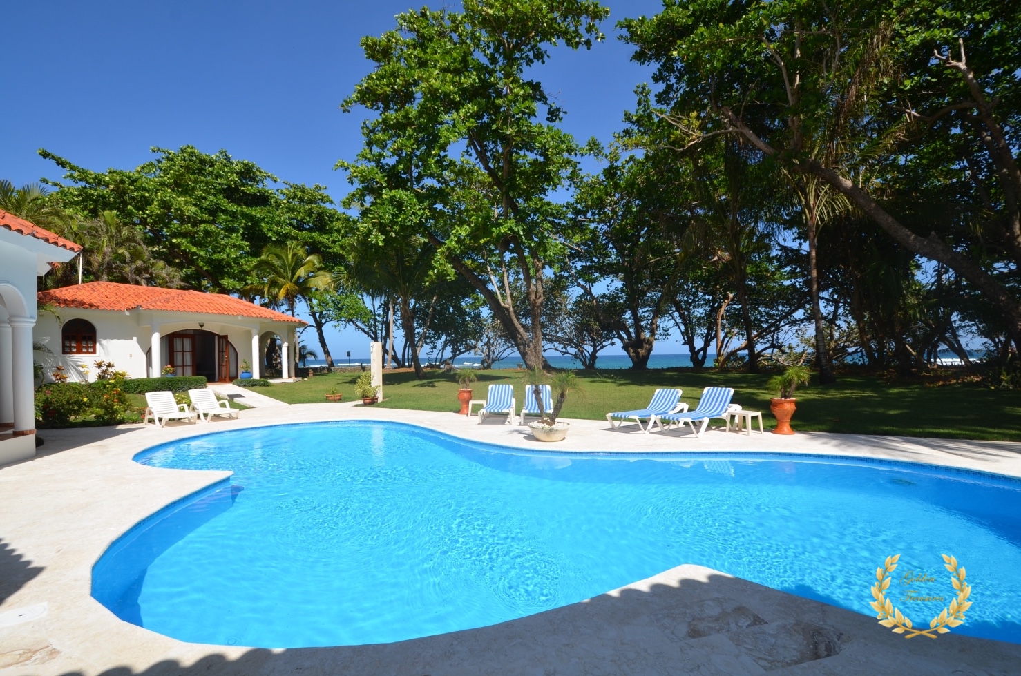 view of the swimming pool of villa 755 in sosua