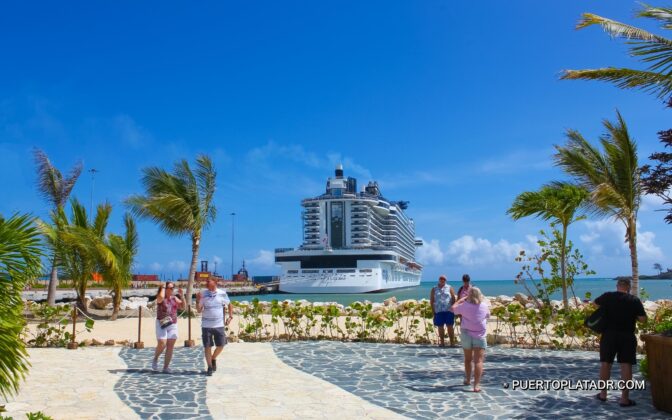 View of a cruise ship from the Taino Port beach