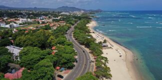 Long Beach The malecon and long beach
