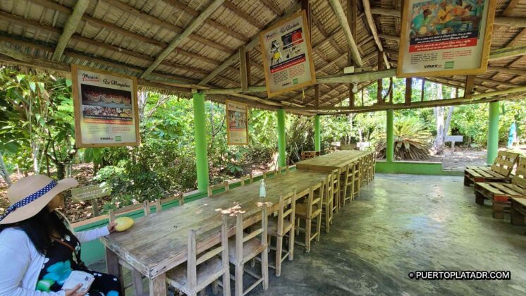 Dining room at Hacienda Cufa