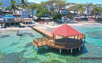 Los Pescadores The gazebo at the Puerto Plata los pescadores pier