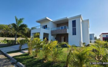 Modern Home in Puerto Plata House facade